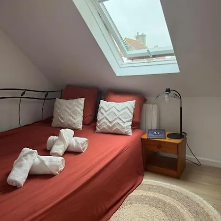 Chez Marie Et Ferry & Shuttle *